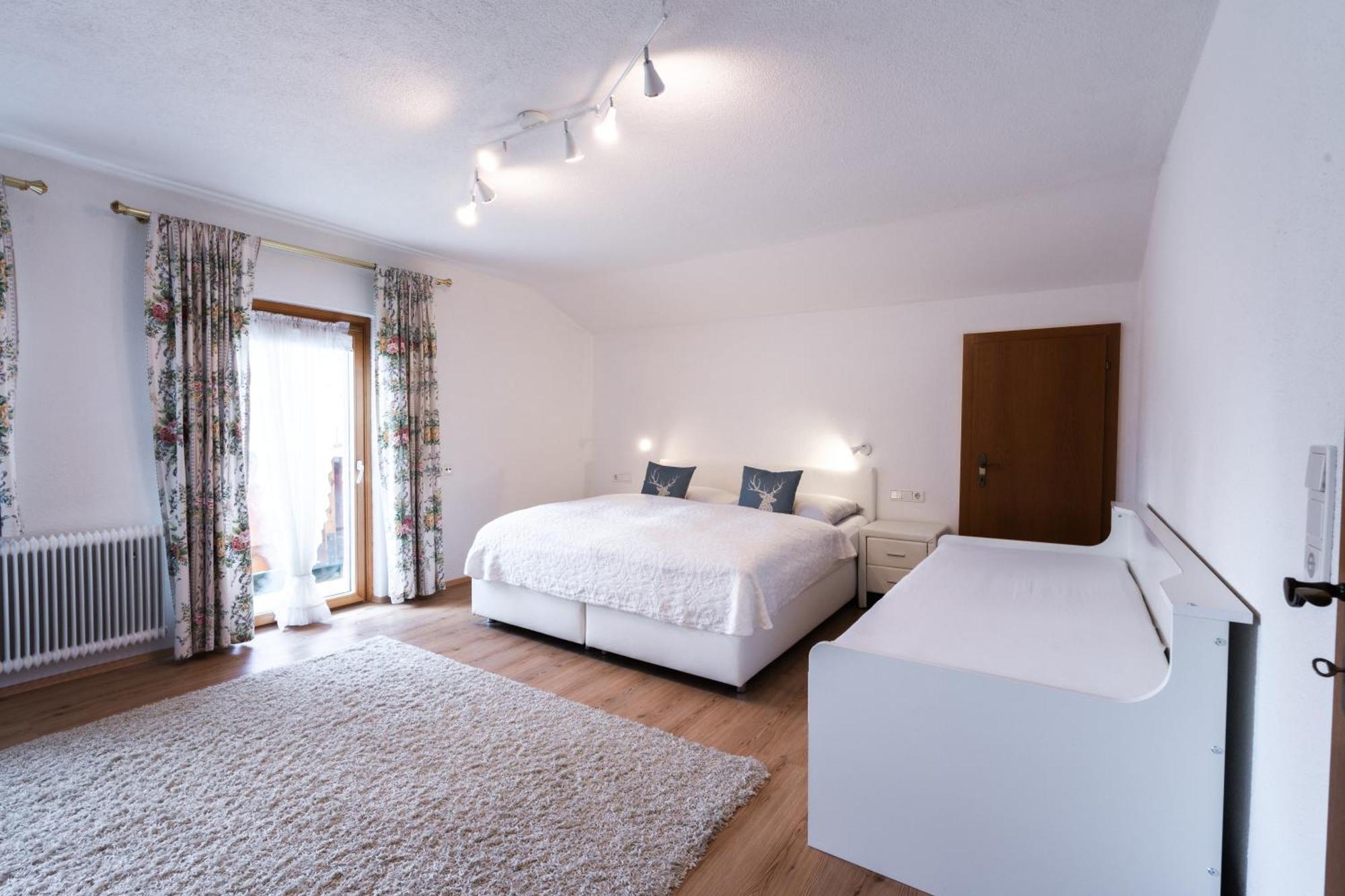 Ferienhaus Erika Seefeld in Tirol Dış mekan fotoğraf